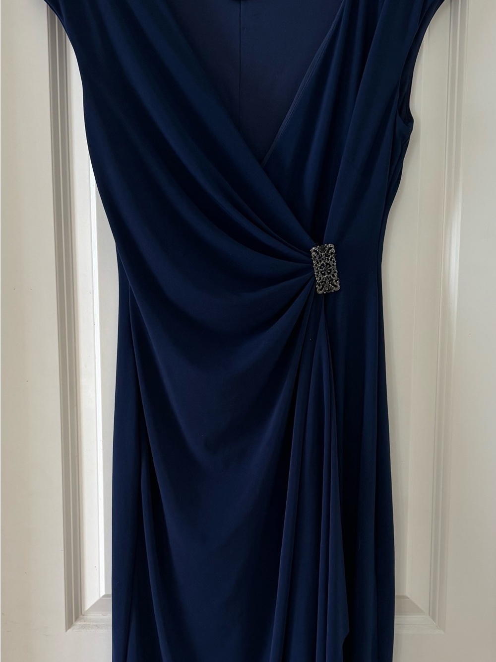 American Living Elegant Navy Draped Evening Dress with Decorative Accent Size 6 - Picture 1 of 7